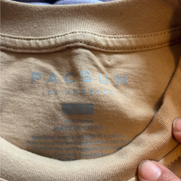 PacSun Tan Graphic Men's Shirt - Picture 5 of 5